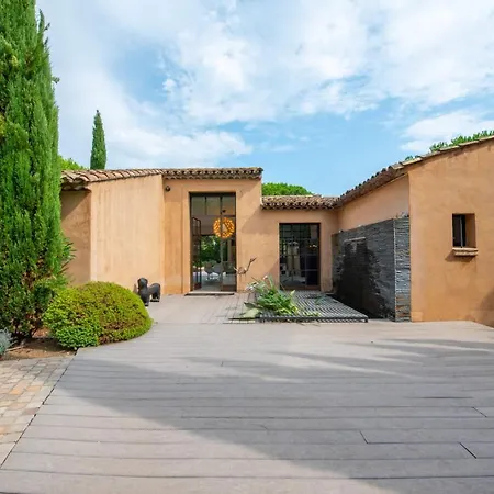 Amazing 10 Guests With Poll, Saint-tropez * Saint-Tropez