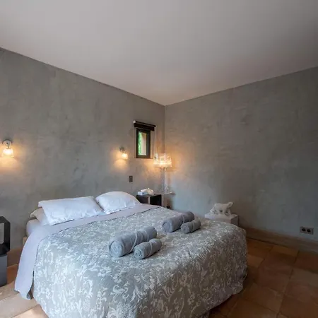 Amazing 10 Guests With Poll, Saint-tropez Villa Saint-Tropez